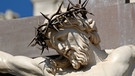 Statue von Jesus Christus am Kreuz in Avignon , Frankreich | Bild: colourbox.com