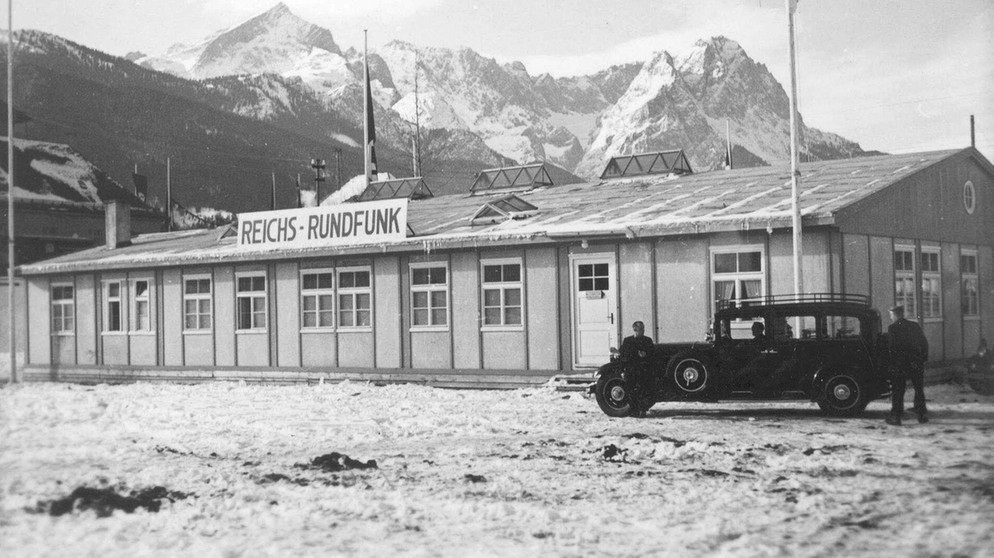 Funkbaracke in Garmisch-Partenkirchen bei den Olympischen Winterspielen 1936. | Bild: BR / Historisches Archiv