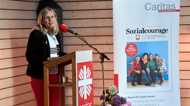 Laudatorin Gertrud Rogg | Bild: Marcus Schlaf/Caritas  München