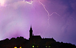 Gewitter über Kloster Andechs © dpa