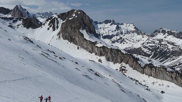 Pyrenäen: Pico de Aneto: Weite Hänge zum Aneto | Bild: Georg Bayerle