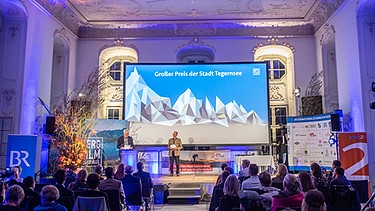 Der Barocksaal bei der Preisverleihung 2021 | Bild: Bergfilm-Festival Tegernsee, Thomas Plettenberg