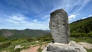 Pyrenäen: Der Rolandsstein am Pass über Roncesvalles | Bild: BR/Georg Bayerle