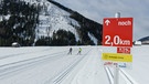 Langlaufen im Osttiroler Gailtal: Kreuz und quer über die Felder: Obertilliach hat einen guten Ruf unter nordischen Skiläufern.  | Bild: BR/Folkert Lenz