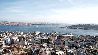 Bospurus: im Vordergrund Istanbul | Bild: picture-alliance/dpa