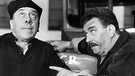 So sehr Don Camillo (Fernandel, links) an das Gute im Menschen glaubt: Bei den Ansichten des Genossen Peppone (Gino Cervi) könnte er zum Himmel schreien ... | Bild: ARD Degeto/BR