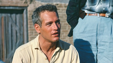 John Russell (Paul Newman) erfährt, dass sein Vater - Besitzer einer Pension in der Kleinstadt Sweetmary - verstorben ist, und er diese nun geerbt hat. | Bild: BR/Twentieth Century Fox Library