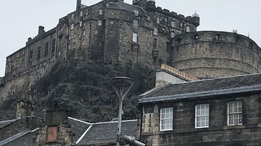 Edinburgh - eine Attraktion für Touristen und Studenten aus aller Welt. | Bild: BR/Birgit Muth