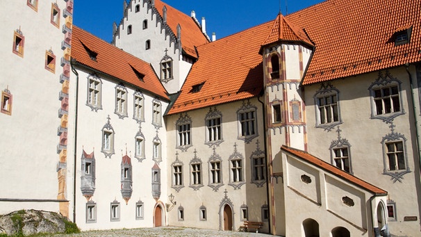 Das Hohe Schloss in Füssen mit seinen einzigartigen Illusionsmalereien. | Bild: BR/Helge Freund