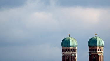 Himmel über der Frauenkirche | Bild: picture-alliance/dpa