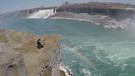 Bogenschütze an den Niagara-Fällen | Bild: BR