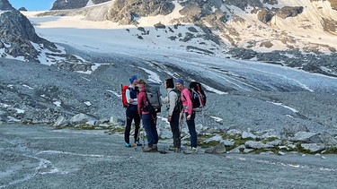 Webserie "Bergfreundinnen - Alpenüberquerung", Folge 3 | Bild: BR