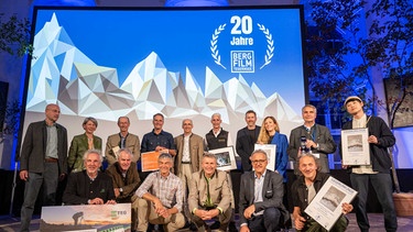 Preisverleihung: Gruppenbild  | Bild: Bergfilmfestival Tegernsee/Thomas Plettenberg