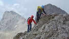 Sabrina Tauscher, Andi Tauser beim Aufstieg auf die Hochfrottspitze | Bild: BR/Tangram Film International