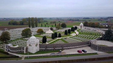 Soldatenfriedhof | Bild: BR
