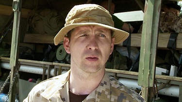 Igor Belostockis in Militäruniform | Bild: BR
