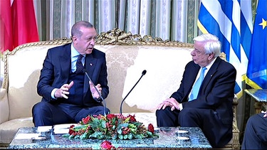 Erdogan und Pavlopoulos | Bild: BR