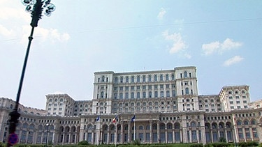 Das Parlamentsgebäude in Bukarest | Bild: BR