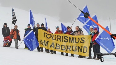 Proteste im Skigebiet Sudelfeld | Bild: picture-alliance/dpa