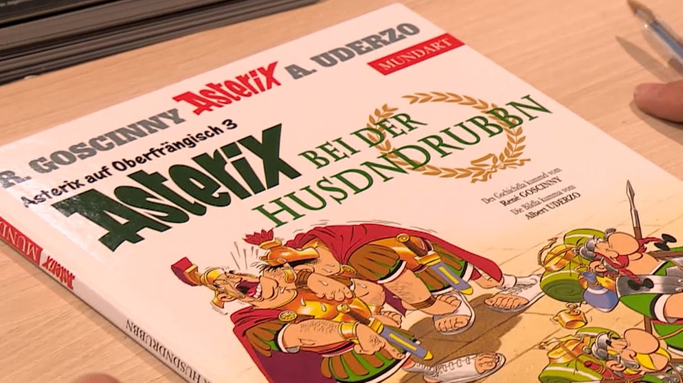 Die oberfränkische Variante von  "Asterix als Legionär" überstzt von Stefan Eichner. | Bild: BR