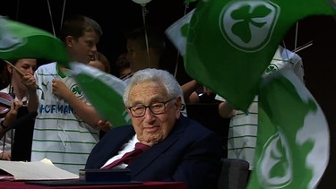 Henry Kissinger in Fürth. | Bild: BR
