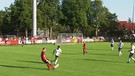 Die Fußballer der Freien Turner Schweinfurt gegen 1860 München während des Spiels | Bild: BR
