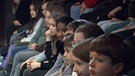 Gespanntes Kinder-Publikum. | Bild: BR