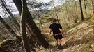 Ultra Run im Wald | Bild: BR