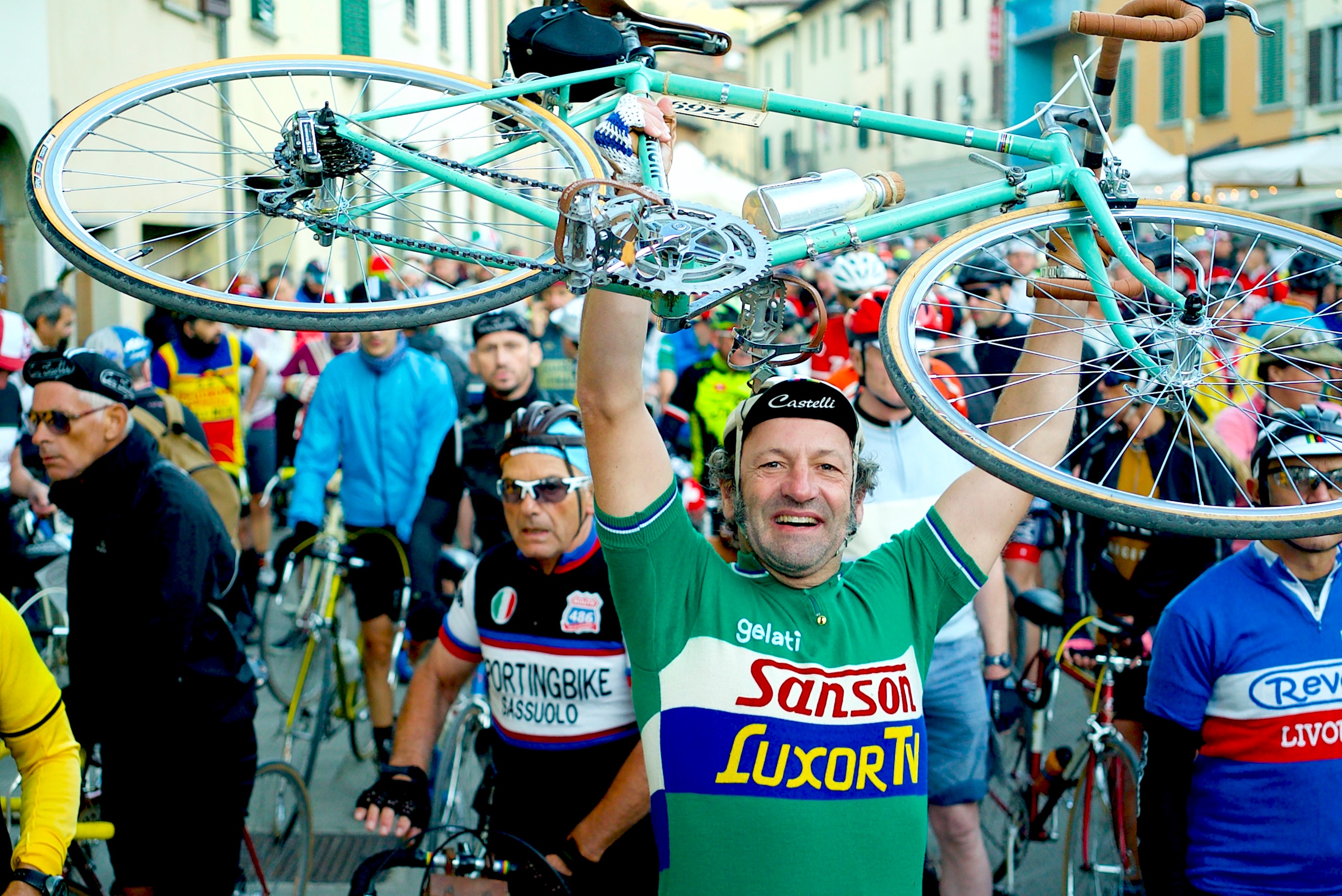 Historisches Radrennen in der Toskana mit dem Schmidt Max | Bild: André Goerschel