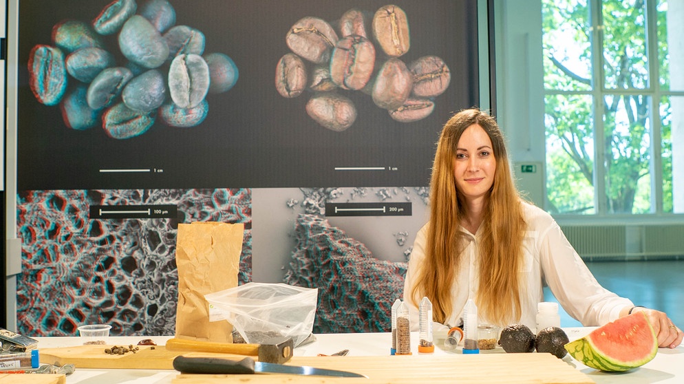 Lebensmittelchemikerin Sara Marquart forscht am Kaffee der Zukunft - Atomo, der molekulare Kaffee  | Bild: André Goerschel