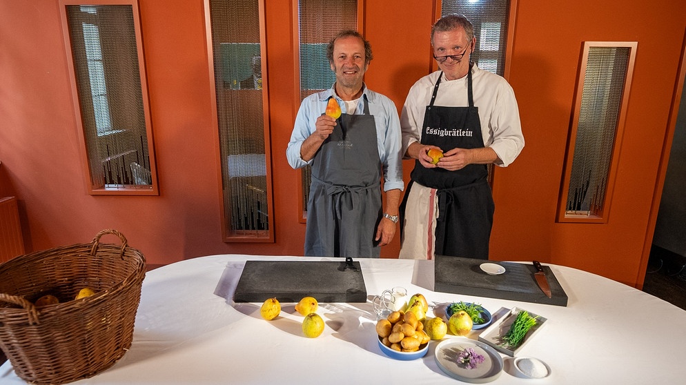 Schmidt Max und Andree Köthe kochen mit Streuobst - Birne und Kartoffel | Bild: André Goerschel