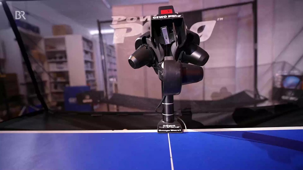 Tischtennis lernen mit dem Tischtennis-Roboter | Bild: BR Fernsehen