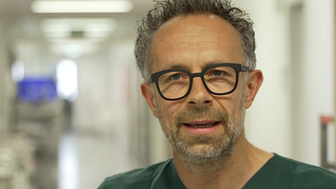 Dr. med. Dietmar Wassilowsky, Intensivmediziner, LMU-Klinikum, München-Großhadern | Bild: BR