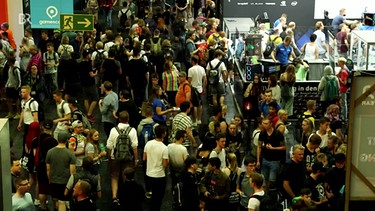 Besucher der "Gamescom" in Köln | Bild: Screenshot BR