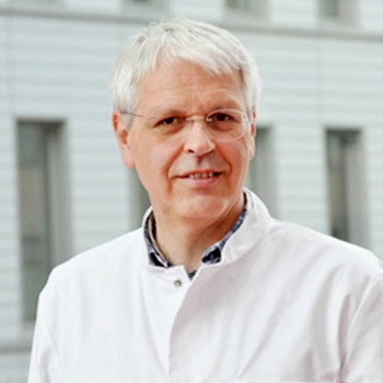 Portraitbild von Prof. Dr. med. Klemens Budde, Charite Berlin. | Bild: BR