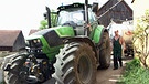 Landwirt Franz Kirsch fährt seinen Traktor mit Rapsöl.  | Bild: BR/Gut zu wissen