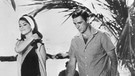 Sean Connery mit Claudine Auger bei den Dreharbeiten "Thunderball" (1965) | Bild: picture-alliance/dpa