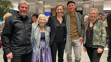 Robert Kumeth (Kamera), Marie-Luise Jordan, Petra Wiegers, Peter König (Schnitt), Christiane v. Hahn (Red)  | Bild: Michael Barthelmess