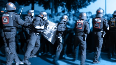 USK-Polizisten im Einsatz bei einer Demonstration | Bild: BR
