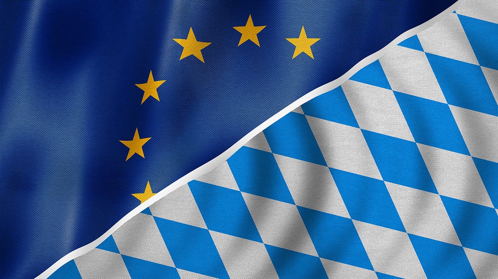Eine EU-Flagge neben einer Bayern-Flagge | Bild: colourbox.com; Montage: BR