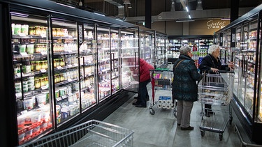 Blick in einen Supermarkt | Bild: picture alliance / dpa | Rolf Vennenbernd
