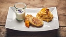vegetarische Hauptspeise: Kohlrabischnitzel mit Parmesan-Thymian-Kruste von Lena Zimmermann aus Schwaben | Bild: BR/megaherz