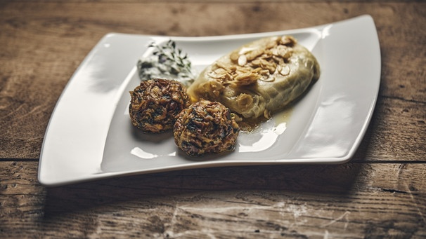 vegetarische Hauptspeise: Couscous-Rouladen mit Quark-Dip von Monika Bernhard aus der Oberpfalz | Bild: BR/megaherz