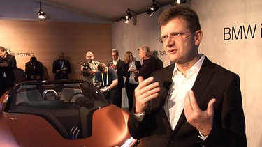 Klaus Fröhlich, Entwicklungsvorstand BMW;  | Bild: BR/Wolfgang Kerler  