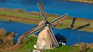 15 Kilometer südöstlich von Rotterdam stehen Windmühlen aus dem 18. Jahrhundert: Sie mahlen kein Getreide, sondern schöpfen Rheinwasser. | Bild: WDR/WDR/nautilusfilm 