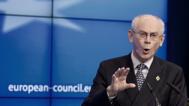 Europäischer Ratspräsident Herman van Rompuy während einer Pressekonferenz am 19. Oktober 2012 in Brüssel | Bild: picture-alliance/dpa
