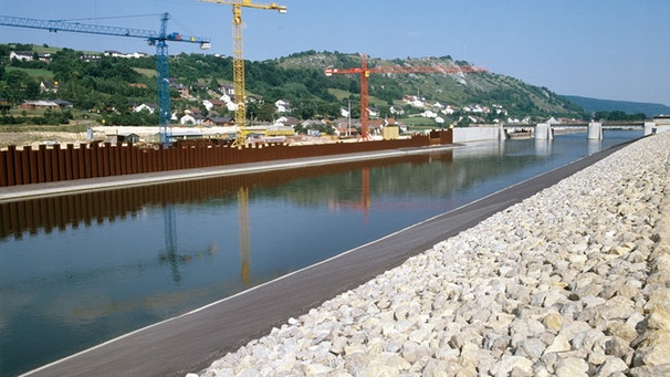 Rhein-Main-Donau-Kanal: Schleuse Kelheim | Bild: picture-alliance/dpa