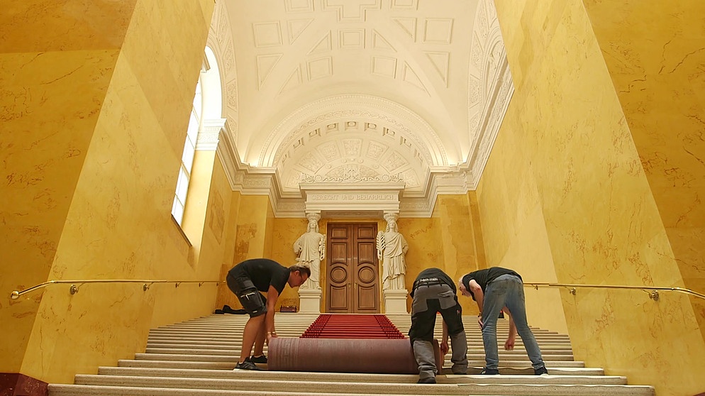 Die Gelbe Treppe der Münchner Residenz | Bild: BR