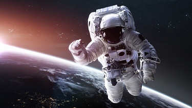 Astronaut im All | Bild: BR