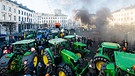 Bauernproteste finden derzeit in Europa statt, auch in der belgischen Hauptstadt Brüssel, hier vor dem Europäischen Parlament. | Bild: picture alliance / ANP | JONAS ROOSENS